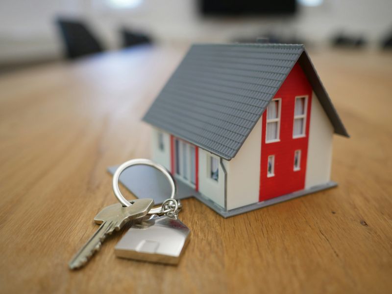 How to Buy an $800K Home With a $40K Deposit: The New 5% Scheme Explained